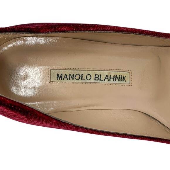 Manolo Blahnik Okkato Burgundy Velvet Crystal Ornament Almond Toe Block Pumps - Picture 8 of 14
